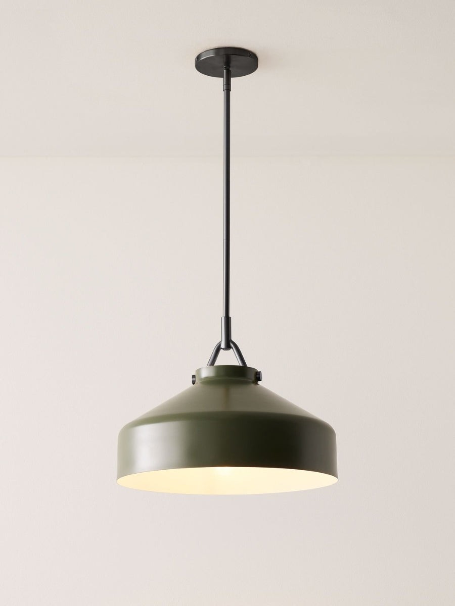 Nordic Minimalist Metal Pendant Light G89