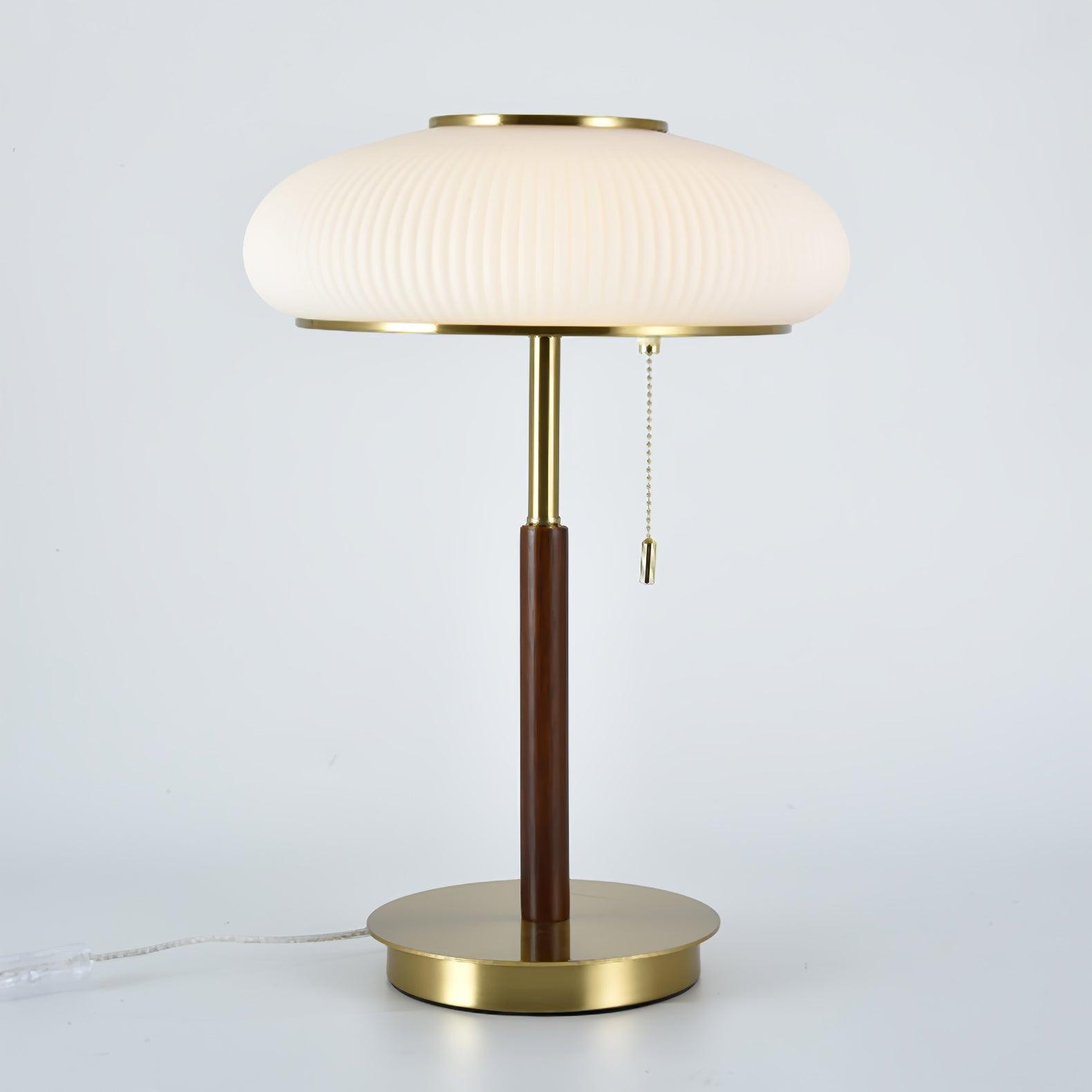White Beautiful Luxury Fashion Metal Table Lamp M534