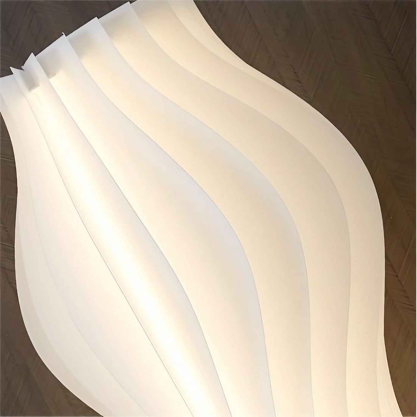 Modern Grass Skirt Vapor Table Lamp for Living Room