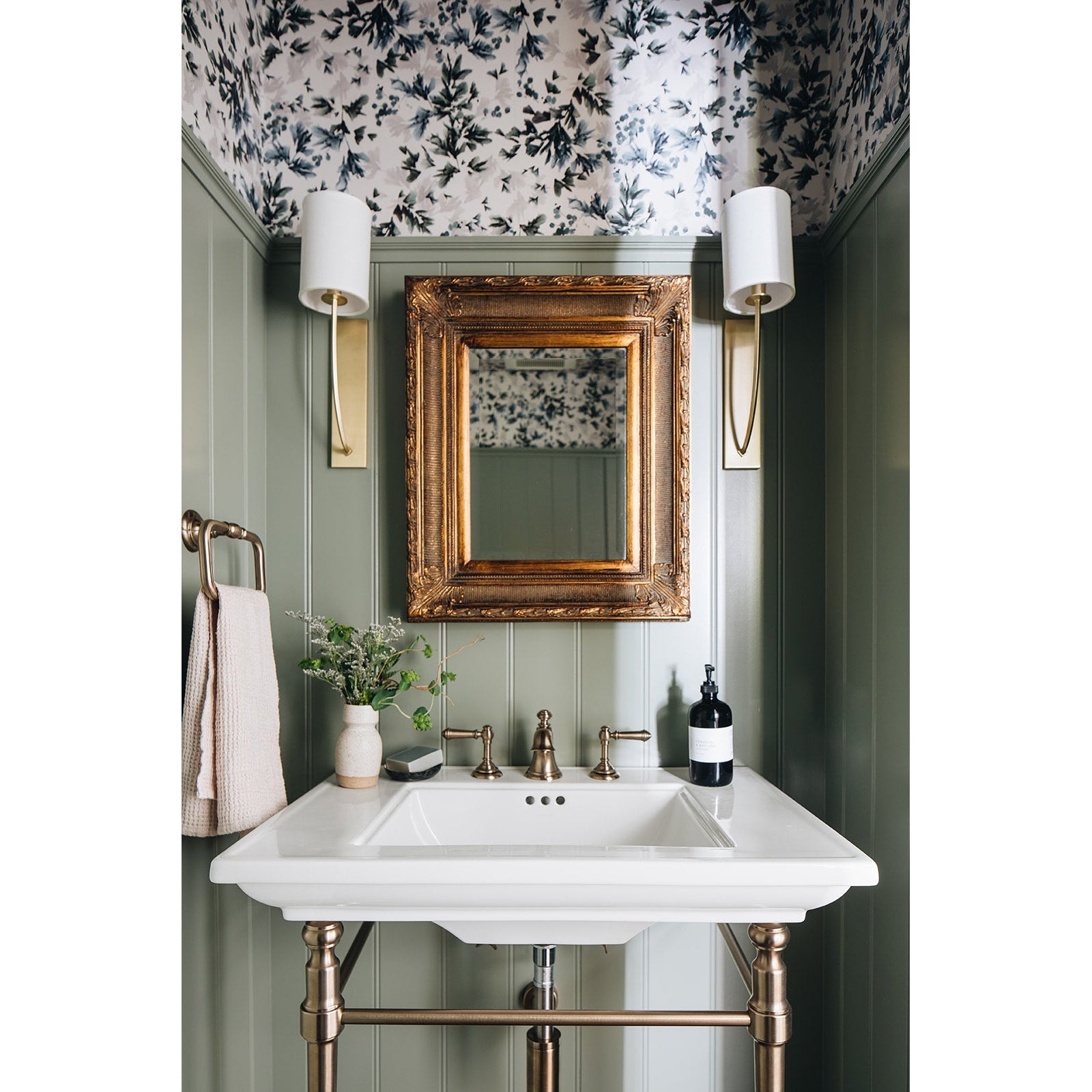 Colton Wall Lamp T1779