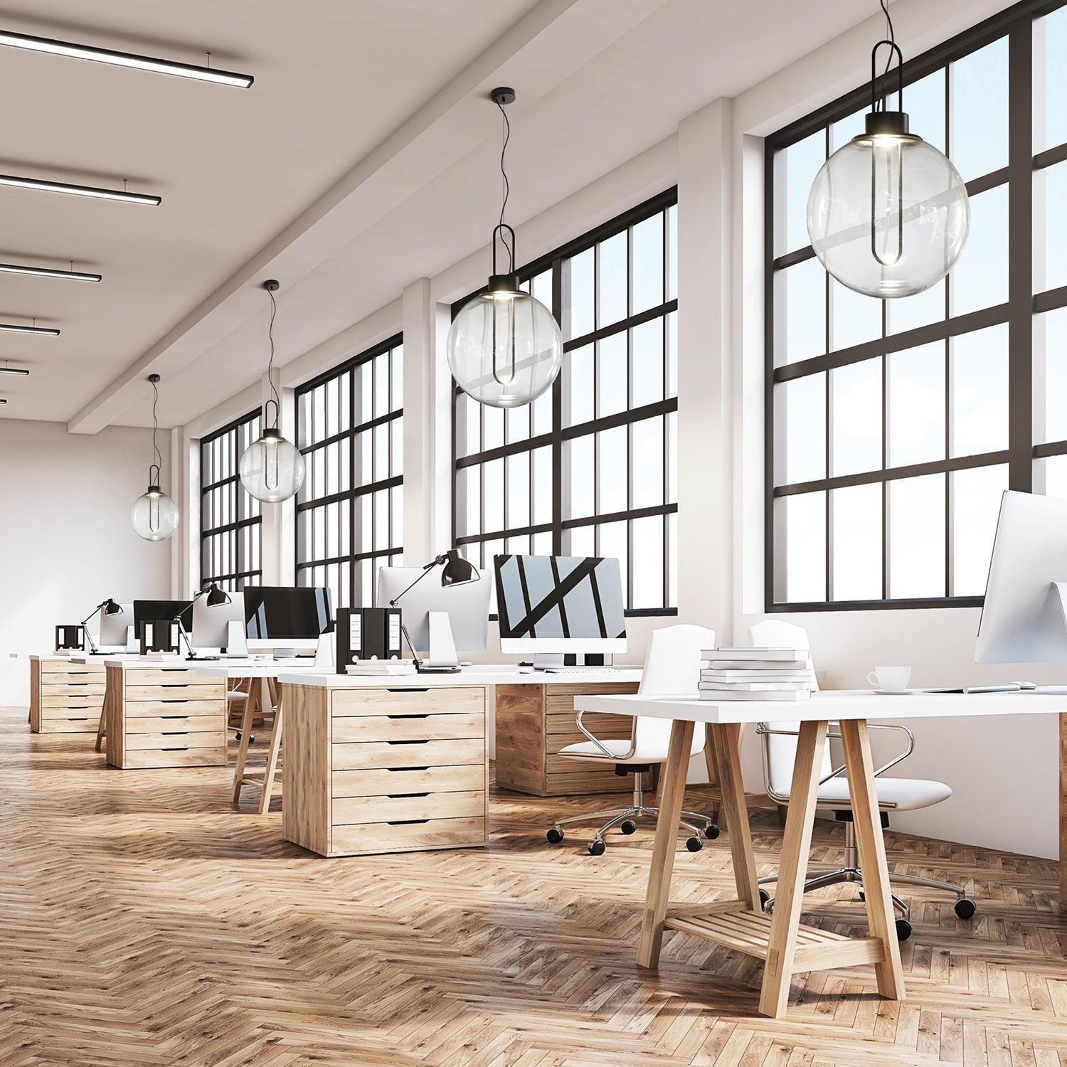 Clear Glass Orb Style Pendant Lamp M524