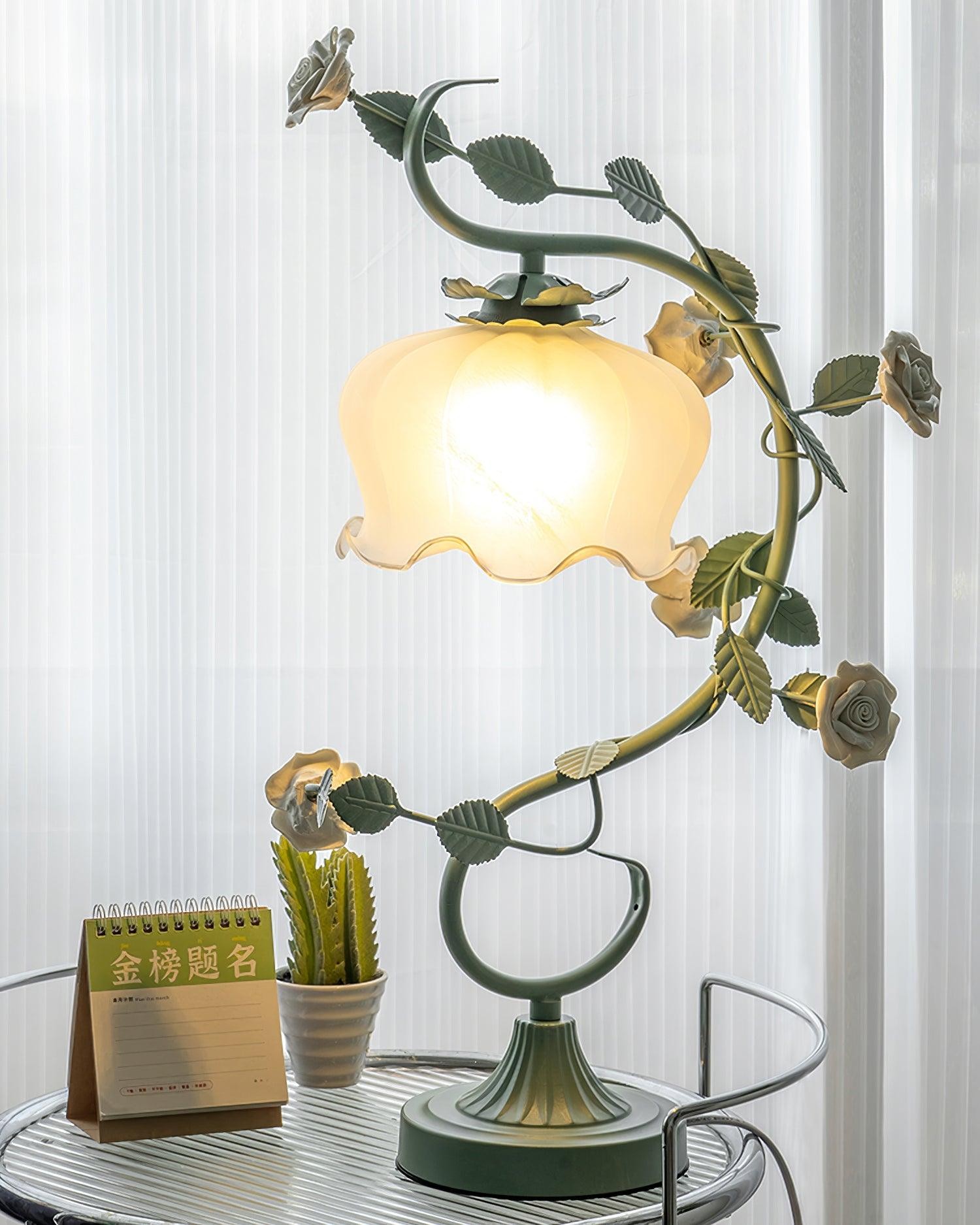 Green Pink White Rose Flower Table Lamp M107