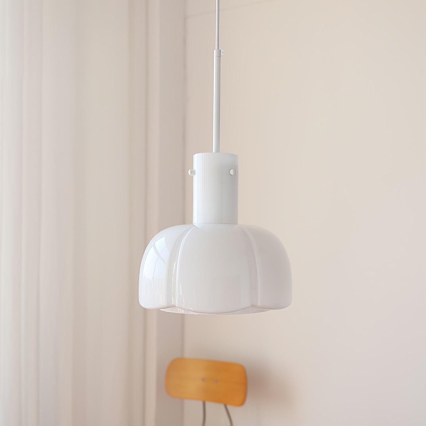 Medieval Style Glass Bud Pendant Lamp M352