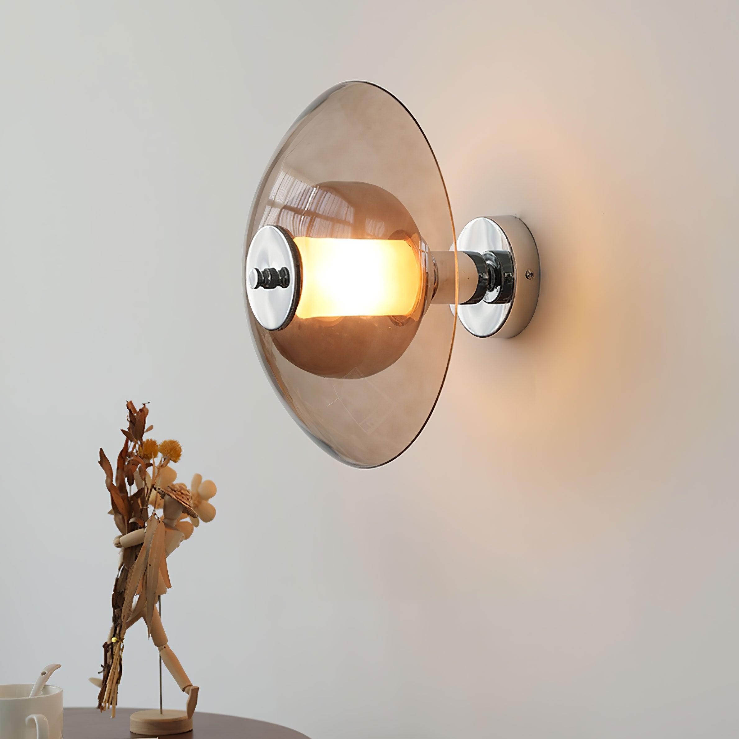 Flying Saucer Plug-in Wall Light M365