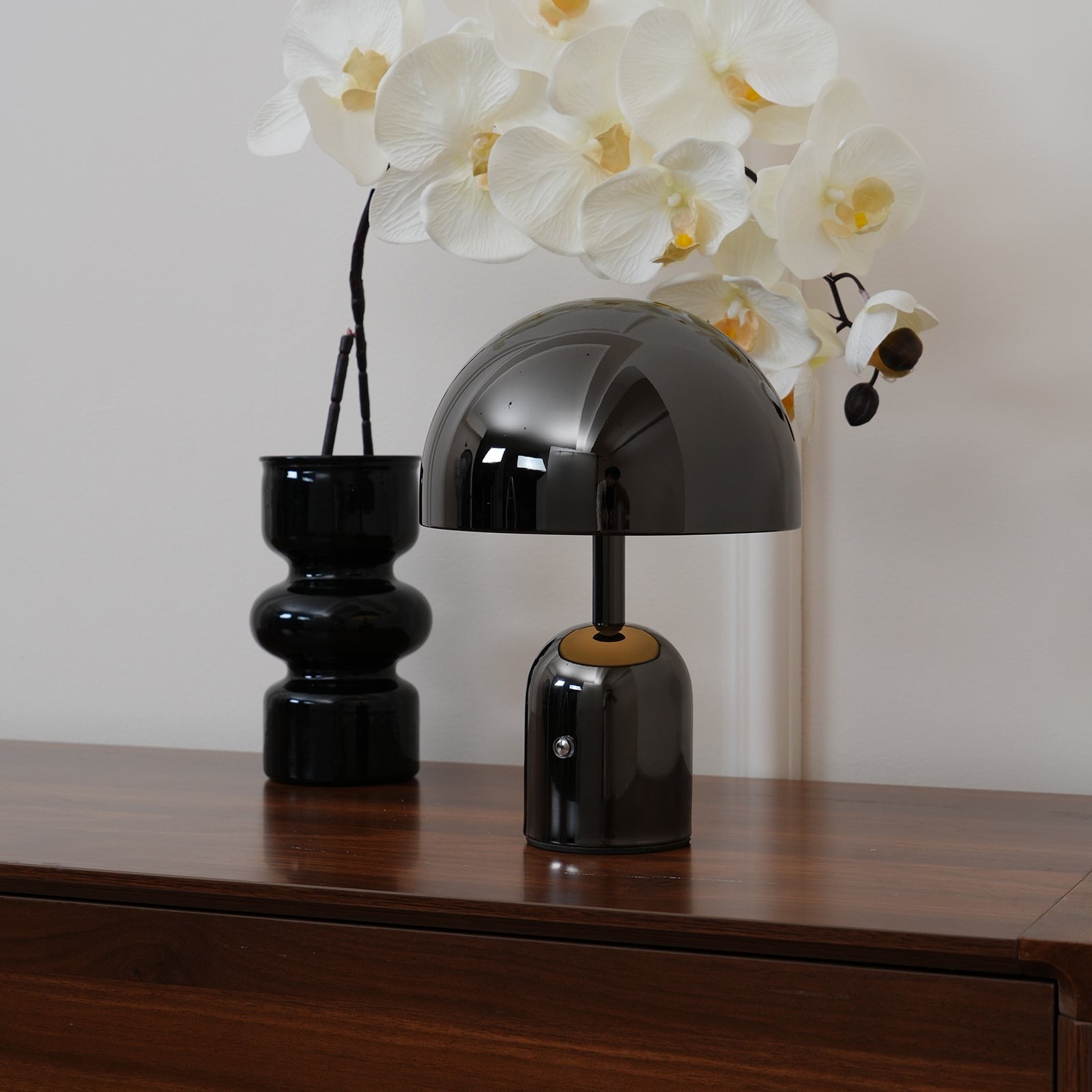 Smooth Mushroom Portable Table Lamp M179