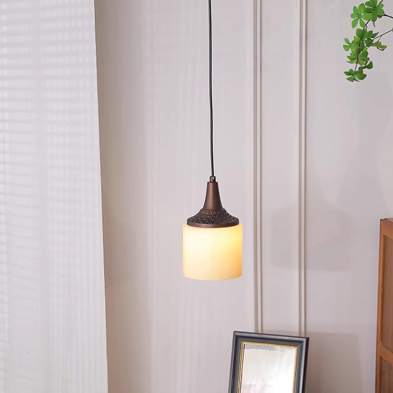 Modern Simple Cream Smooth Small Pendant Lamp M163