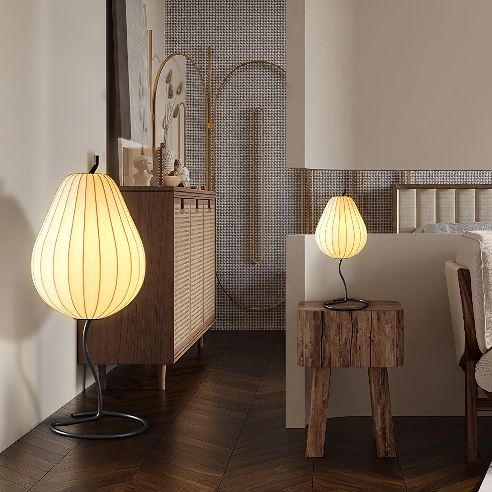Pear-shaped Shite Floor Lamp Suitable For Living Room M519