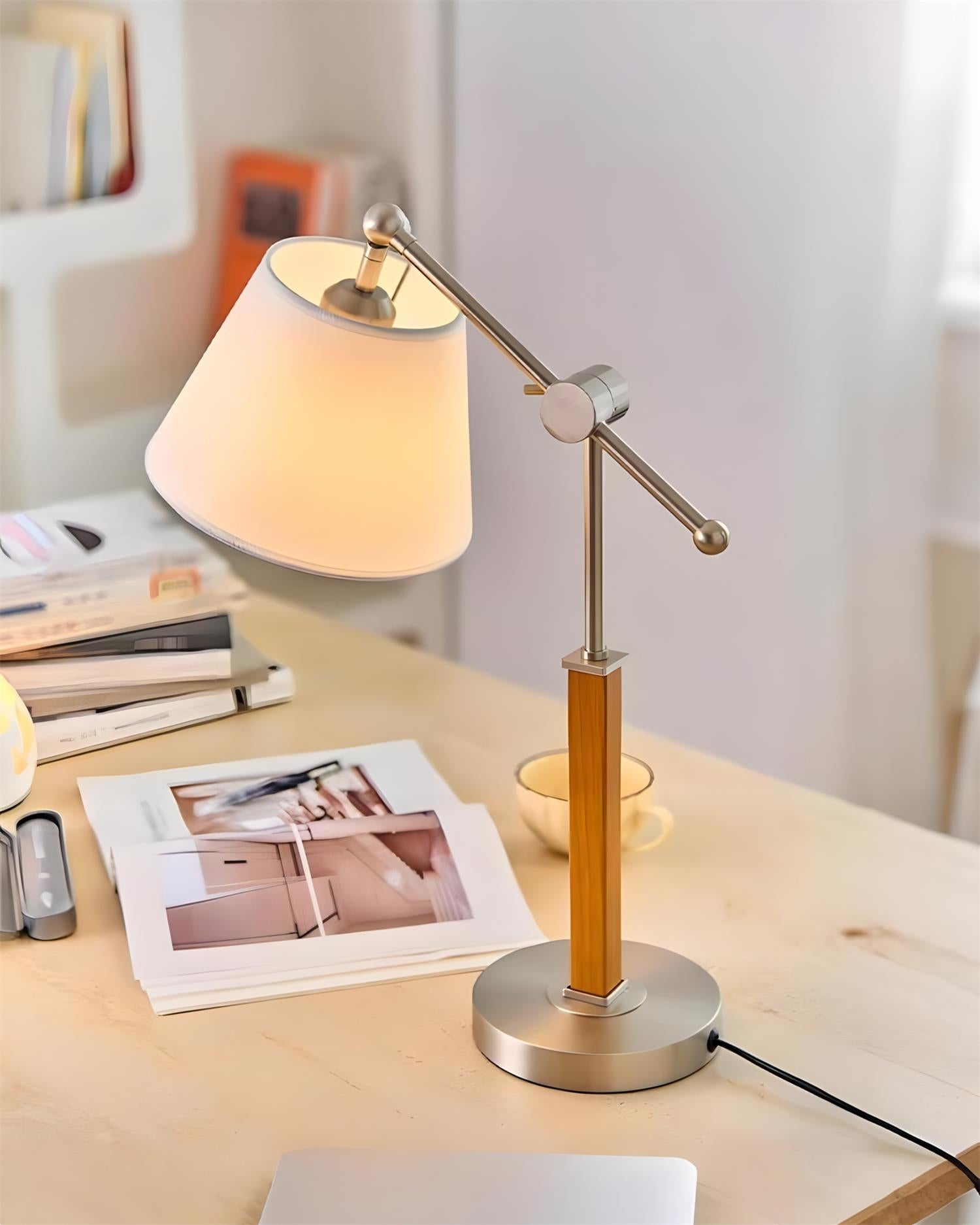Tavian Table Lamp T1573
