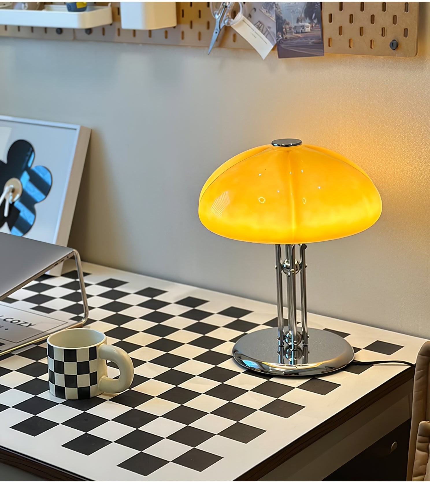 Modern Creative Vintage Mushroom Bauhaus Glass Table Lamp M310