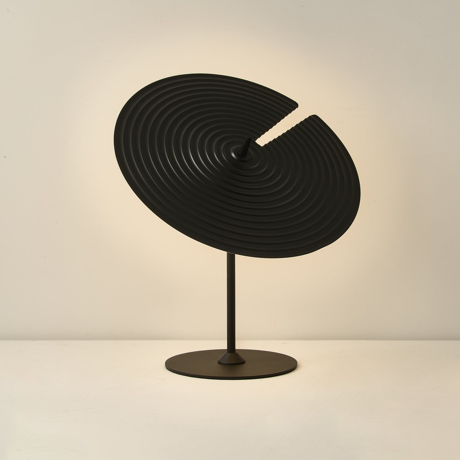 Modern Classic Record Table Lamp G39