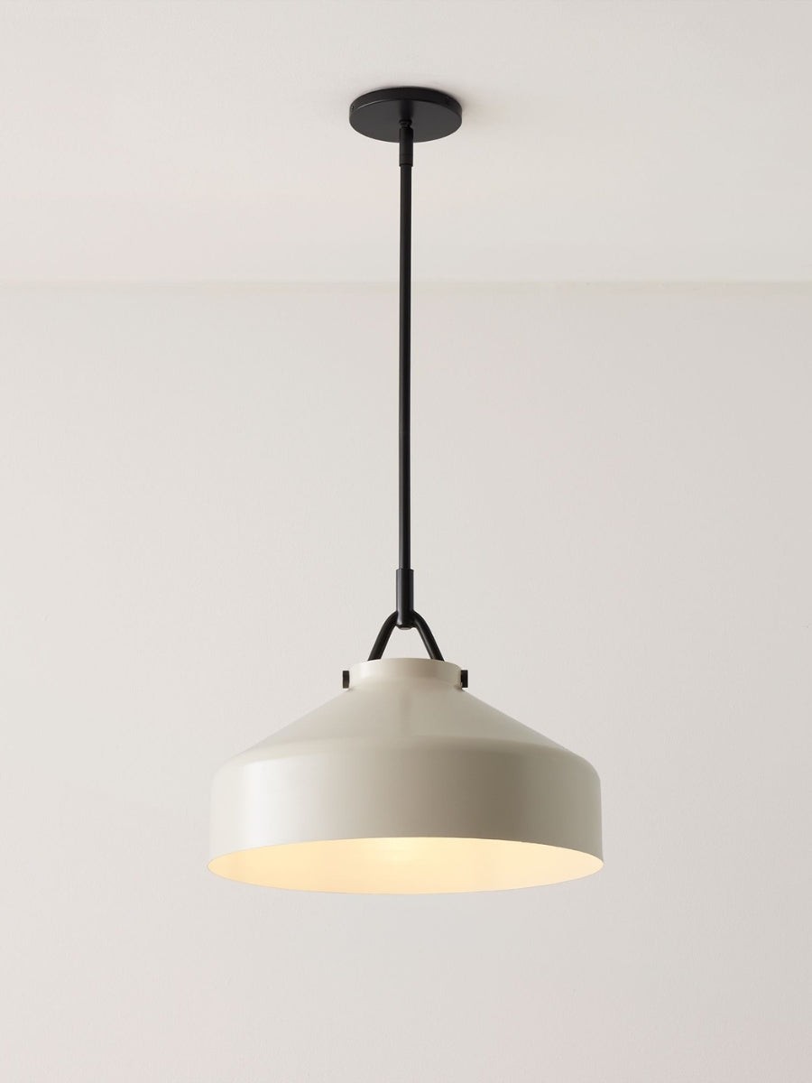 Nordic Minimalist Metal Pendant Light G89