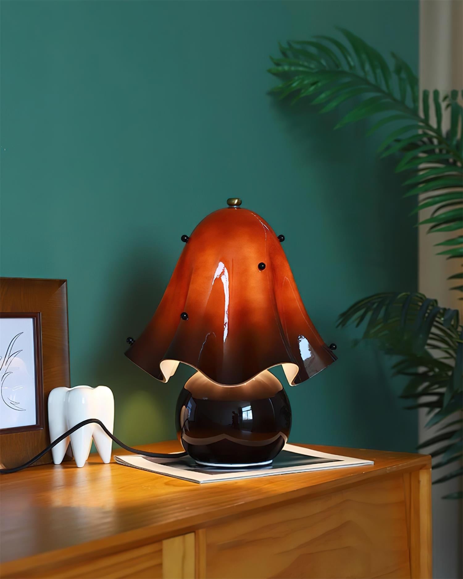 Bellina Sculptural Bell Flower Table Lamp - Accent Lighting for Room T281