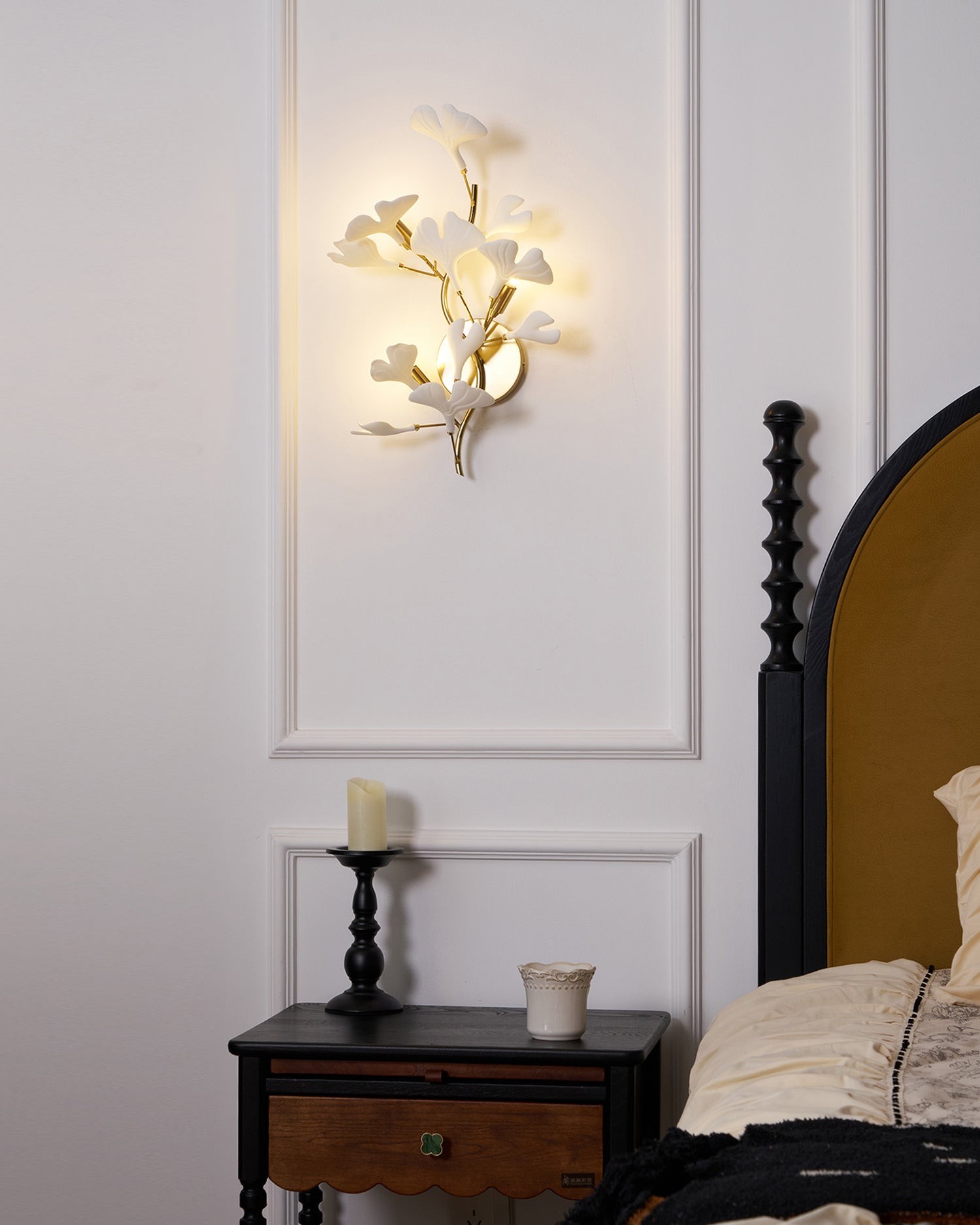 Gingko Wall Lamp P022