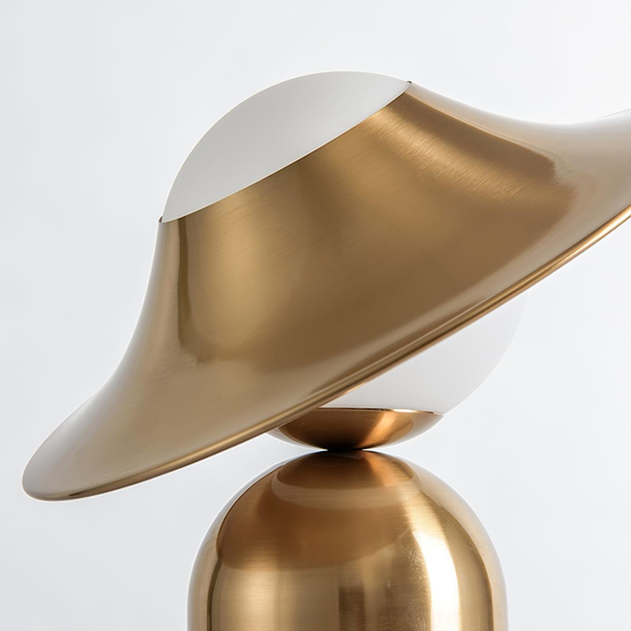 Nordic Creative Metal Disc Table Lamp M472