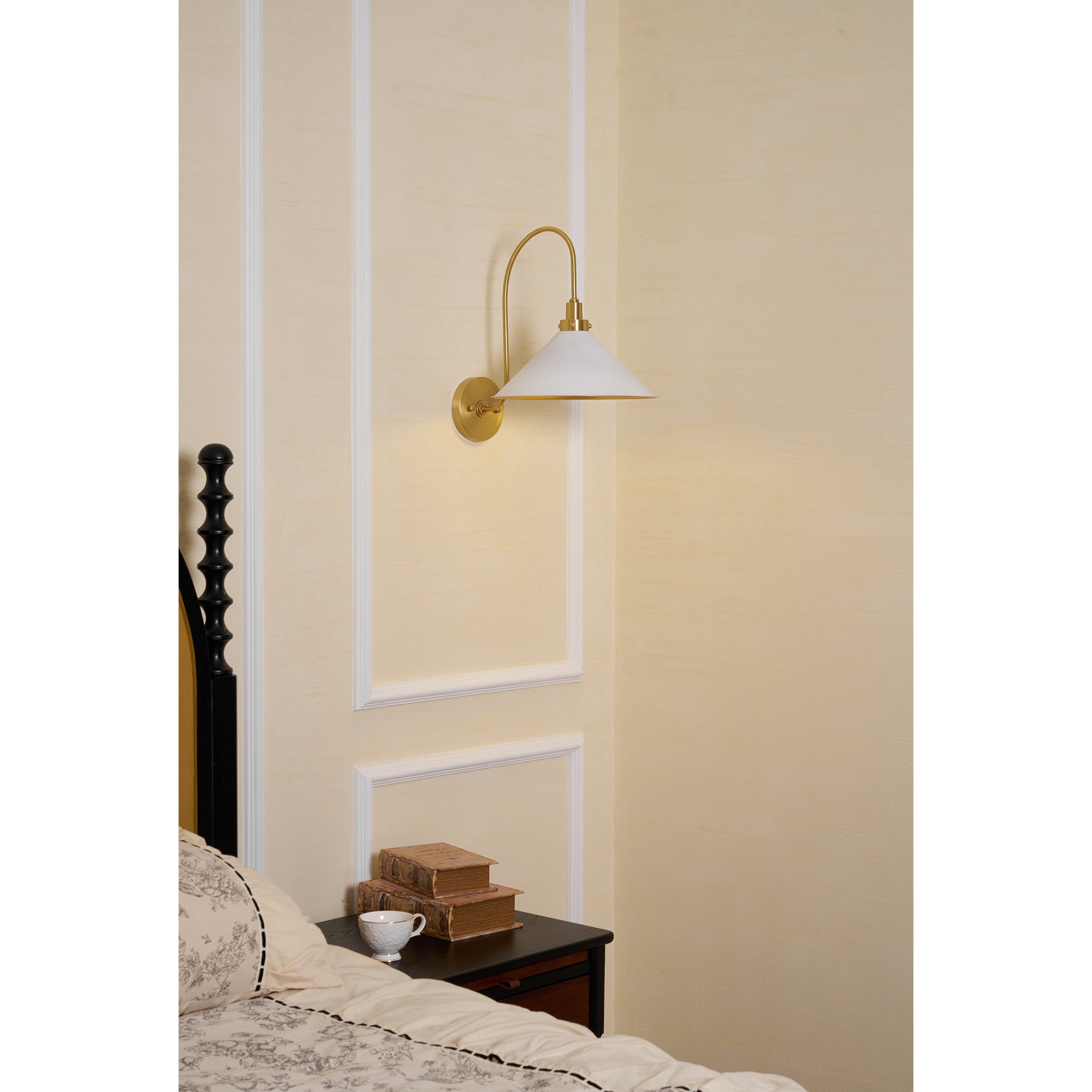 Clivedon Wall Lamp T1816