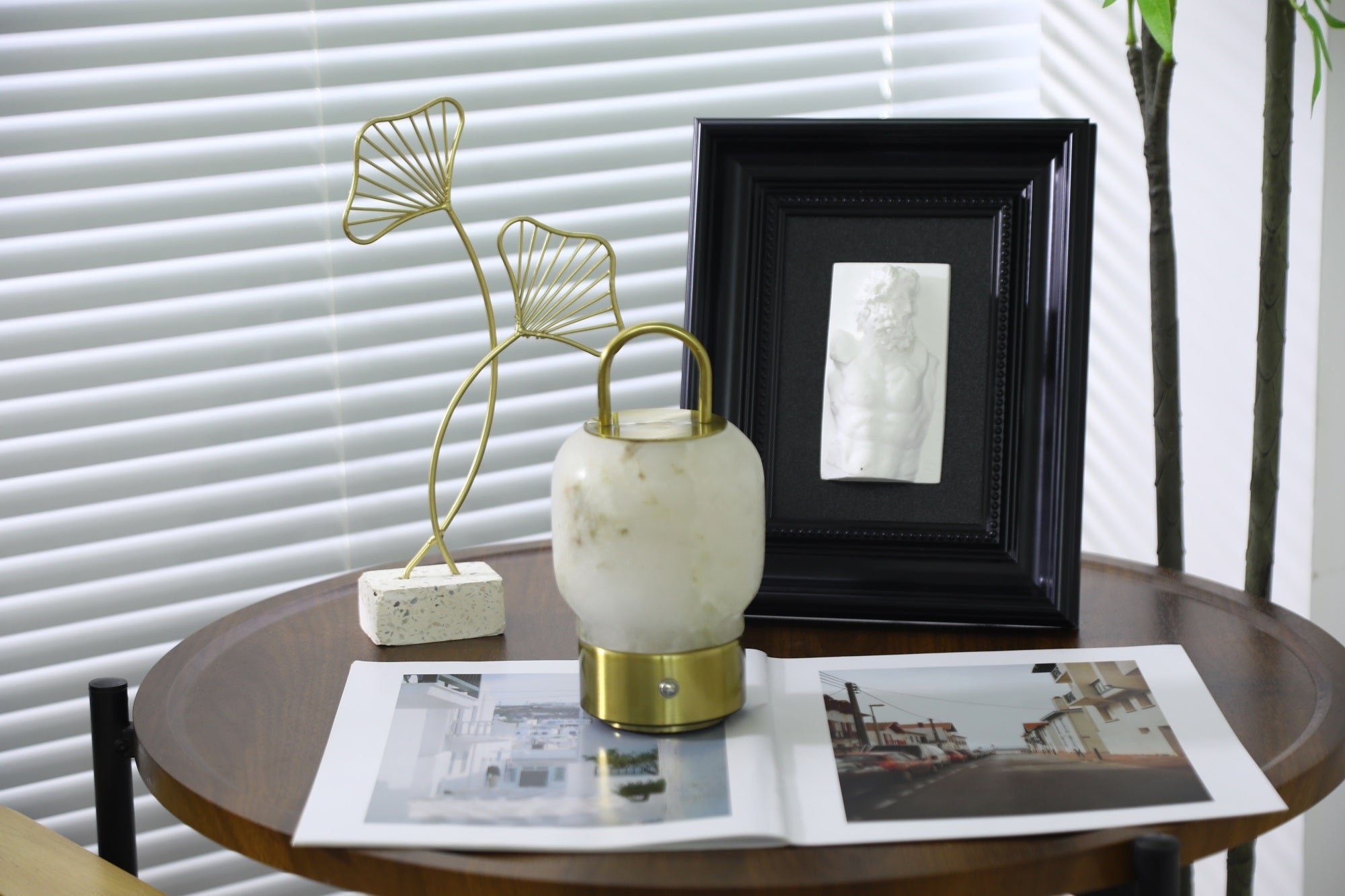 Alabaster Portable Rechargeable Table Lamp T1621