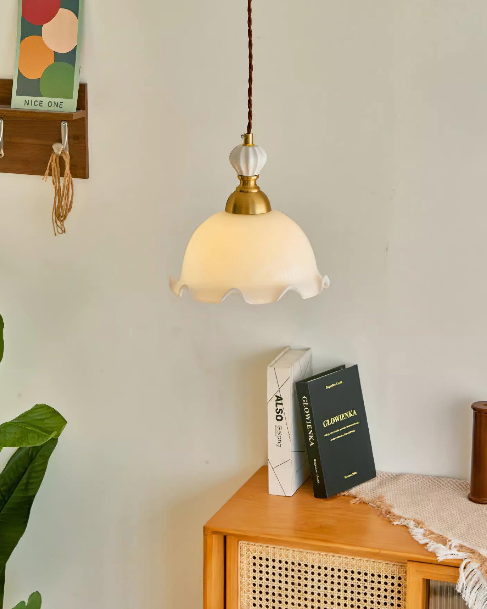 Elegant Bud Pendant Lamp P008