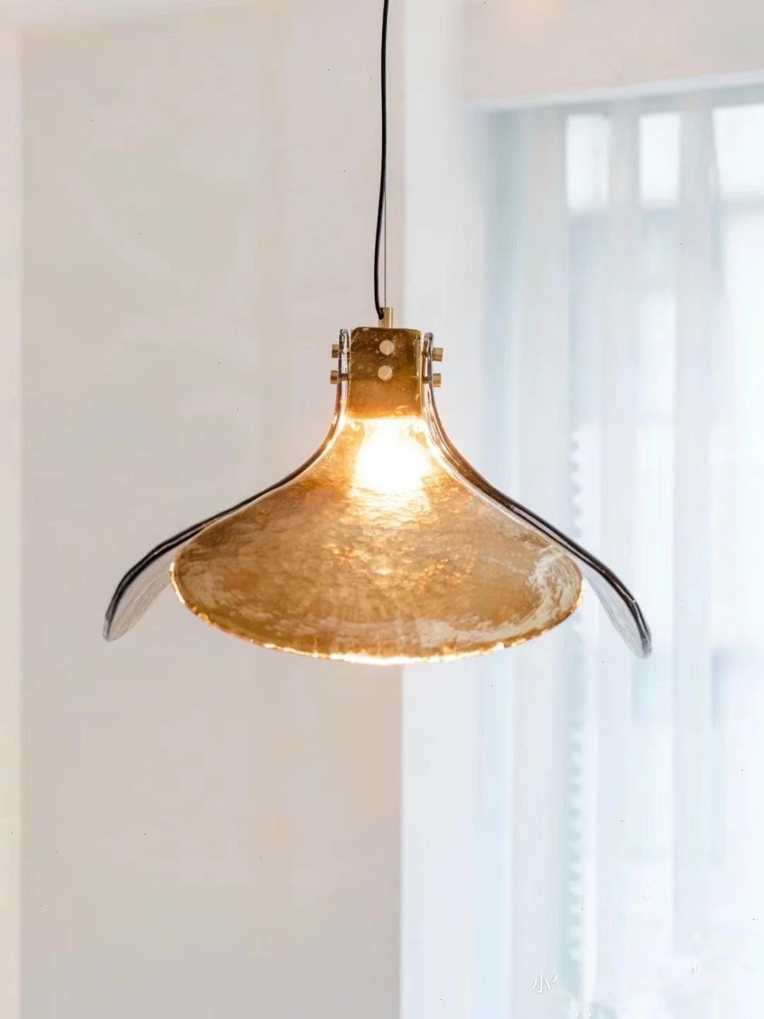 Vintage Clover Pendant Light M353