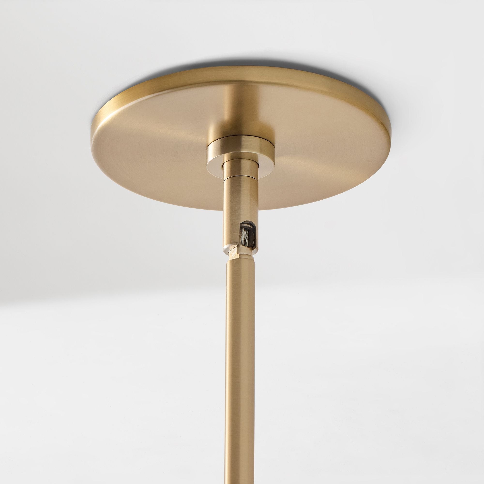 Modern Style Minimalist Porcelain Pendant Light G88