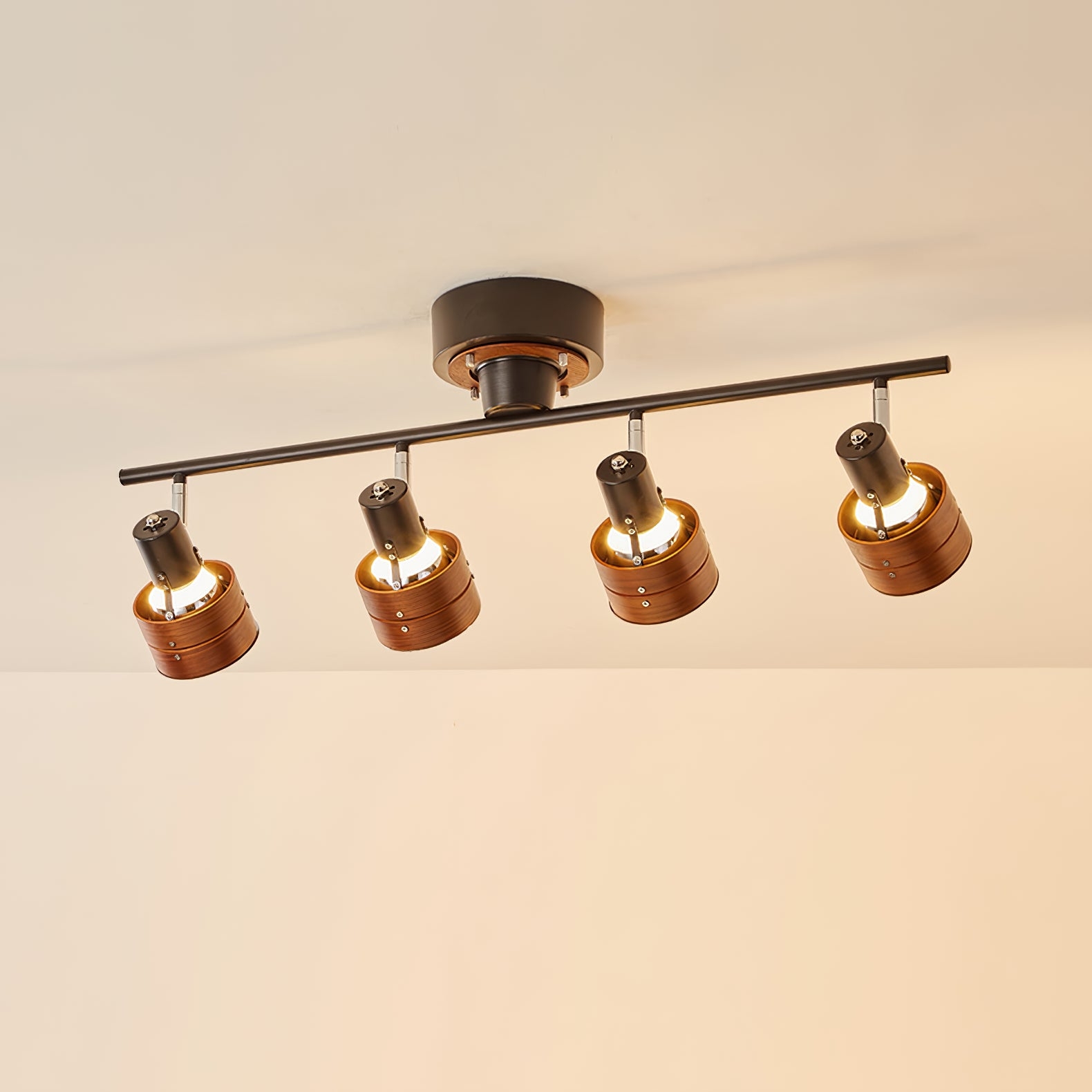 Nordic Cylindrical 4-Light Spotlight T1639