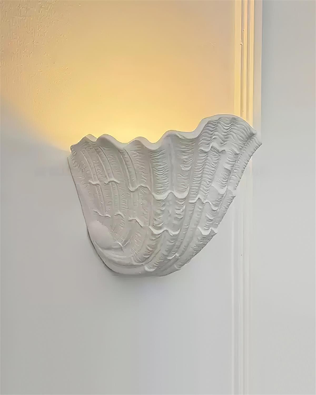 Maris Shell Plaster Wall Lamp T472