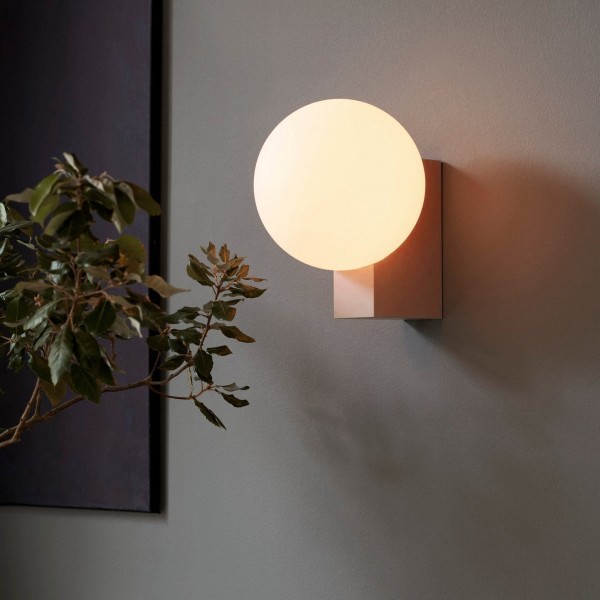 Minimalist Spherical Wall Lamp M444