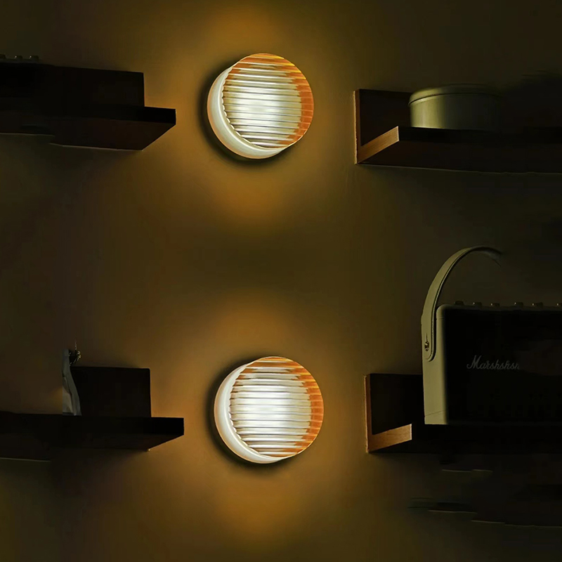 Modern Indoor/Outdoor LED Wall Lamp M36