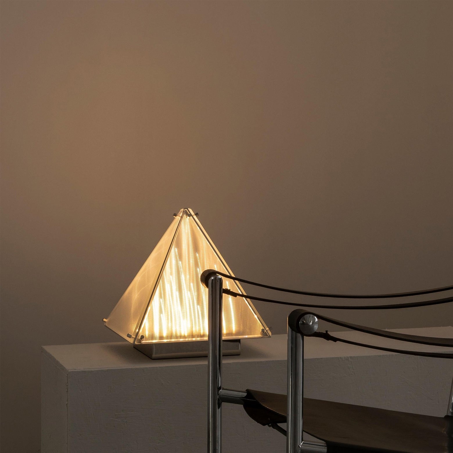Fragment Table Lamp T1669