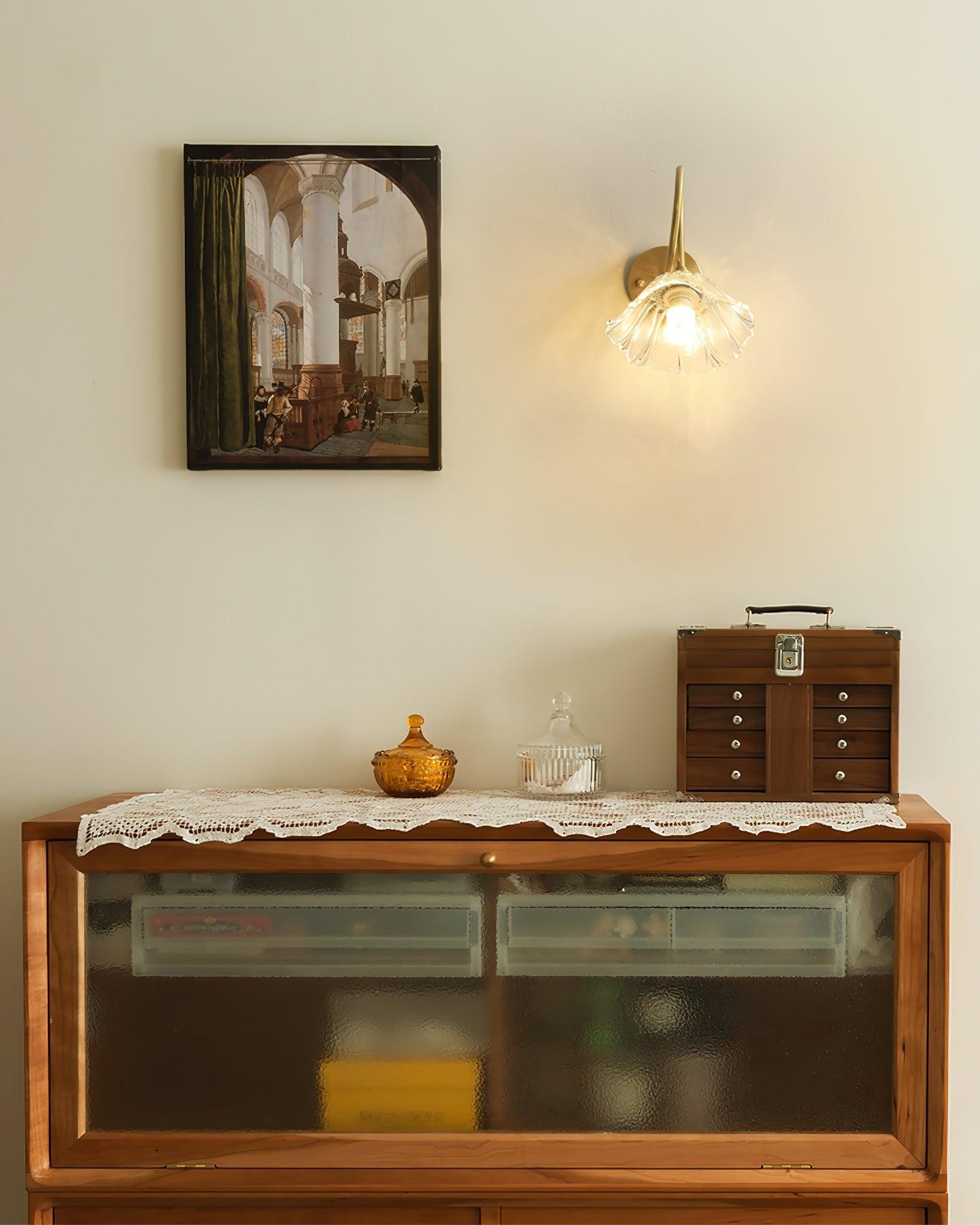Century Lotus Leaf Wall Lamp M294