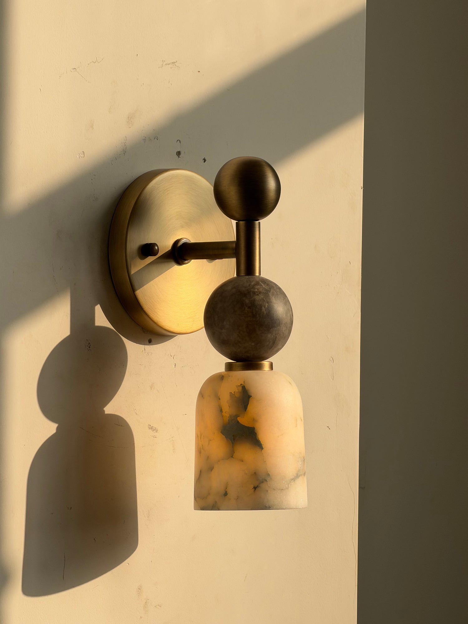 Flume Alabaster Wall Lamp T1989