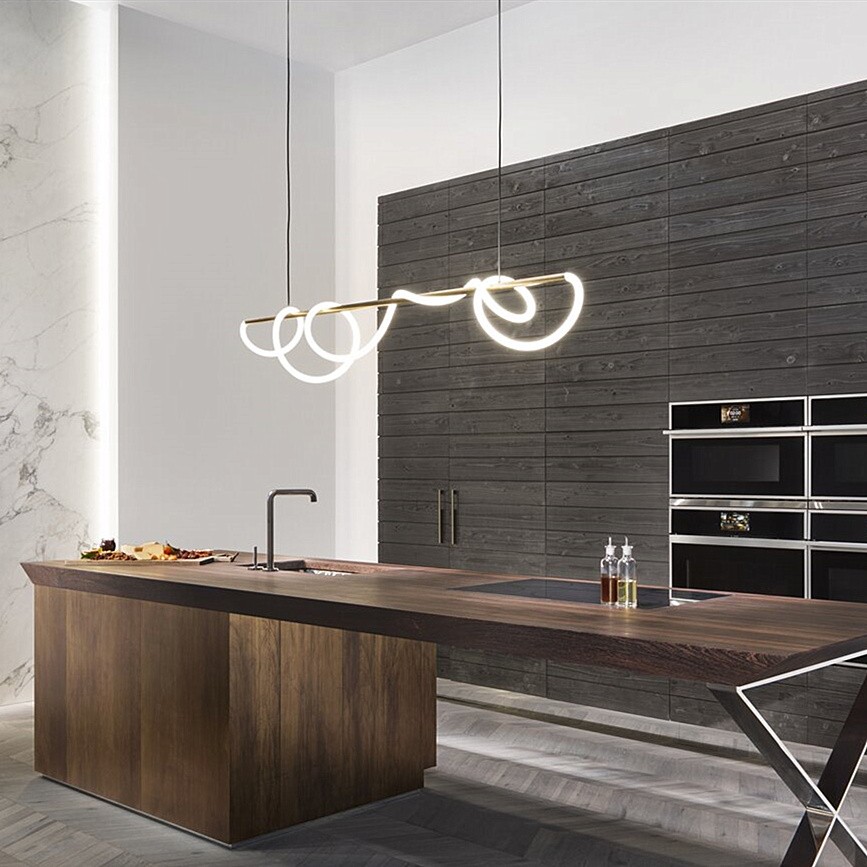 Tracer Loop Pendant Lamp