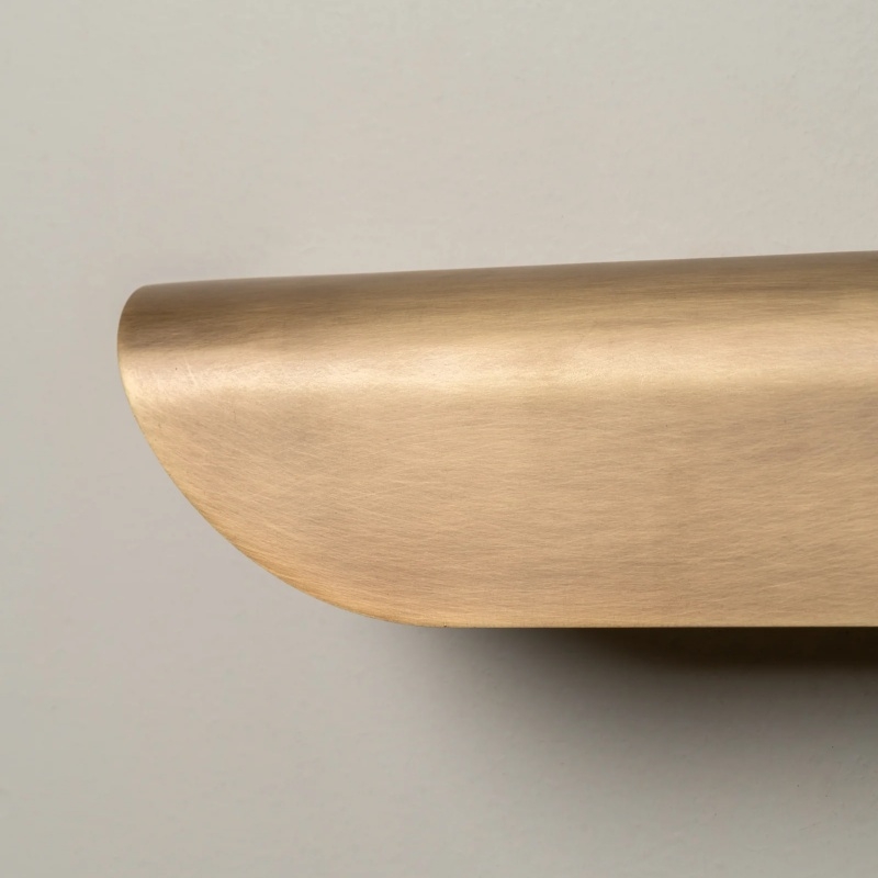 Hidra Modern Metal Wall Sconce - Minimalist Down-Light Sconce for Modern Homes T737