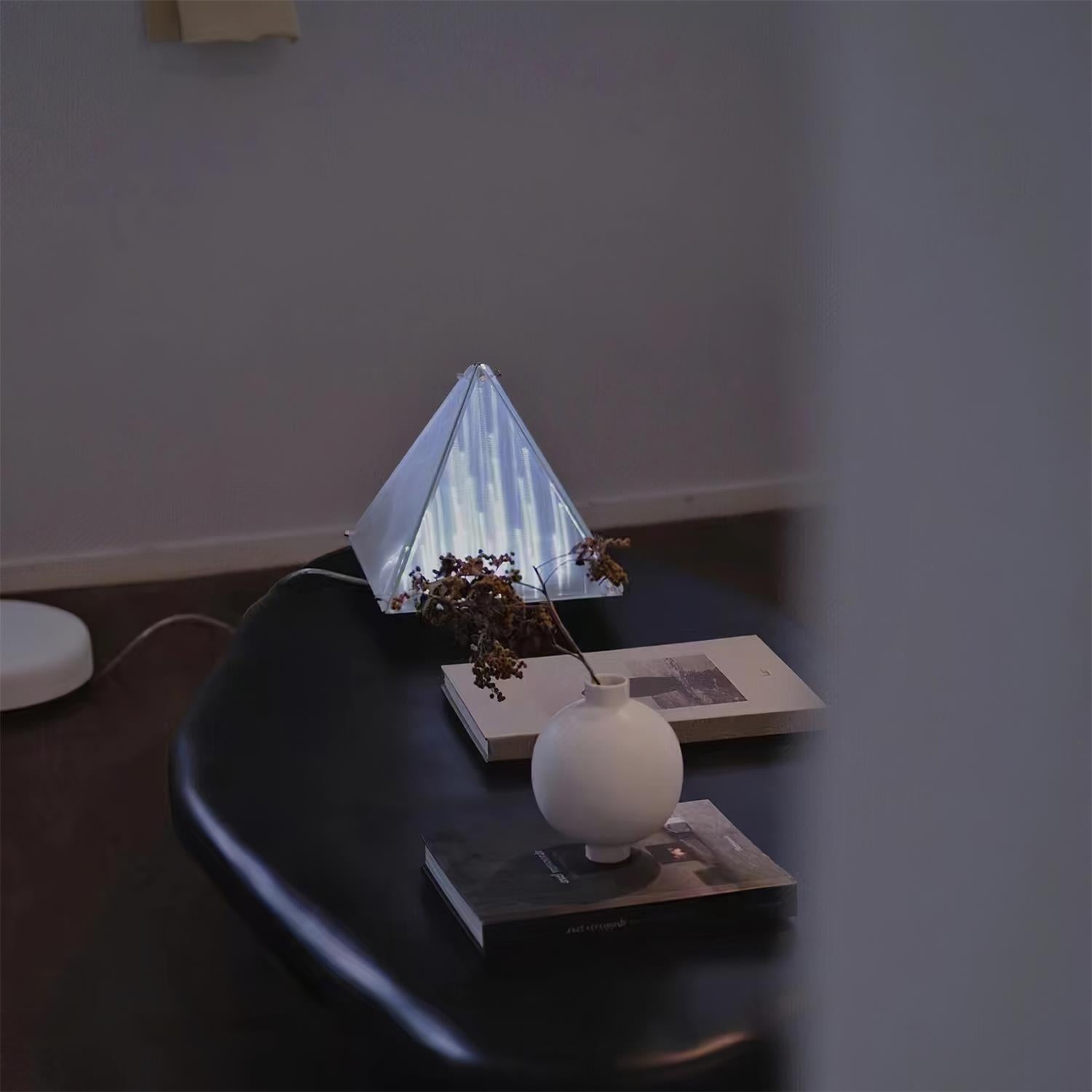 Fragment Table Lamp T1669