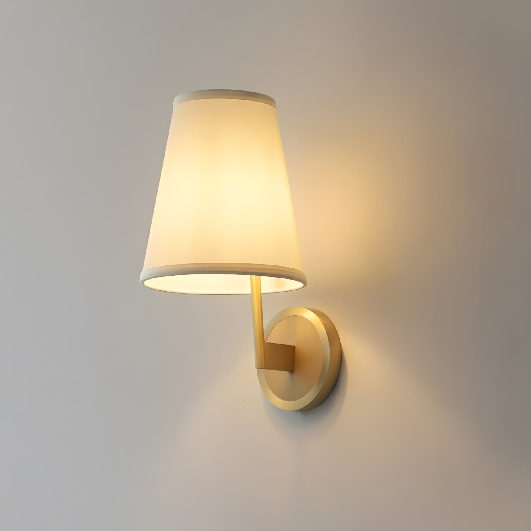 Ethereal Wall Lamp T1543