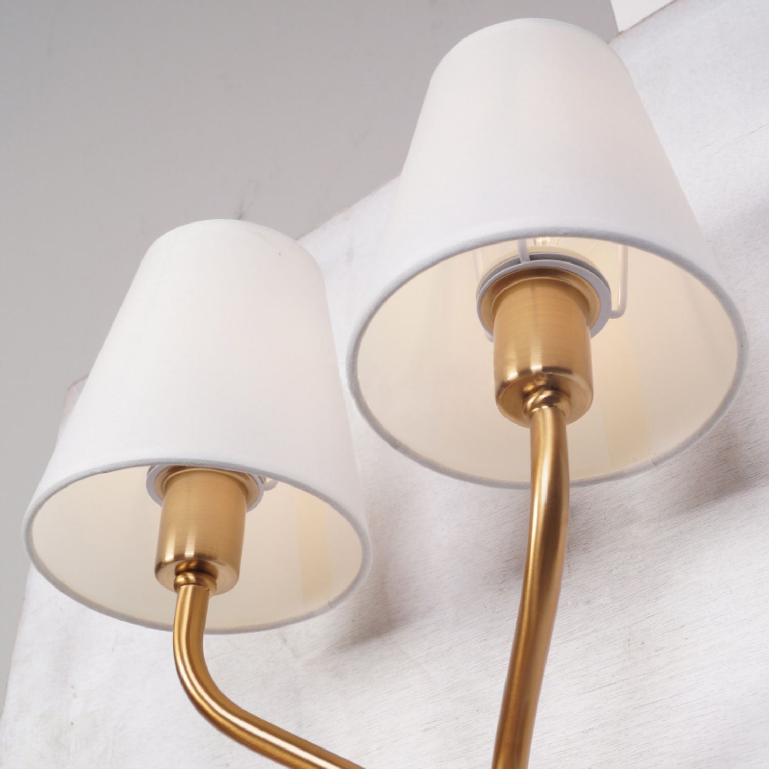 Safavieh Ezra Wall Lamp T1712