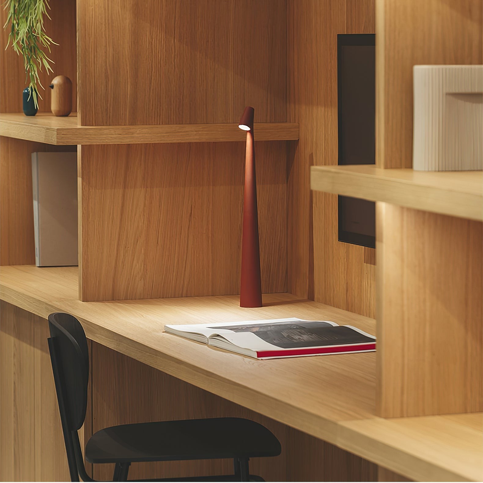 Creative Tall Portable Table Lamp M393