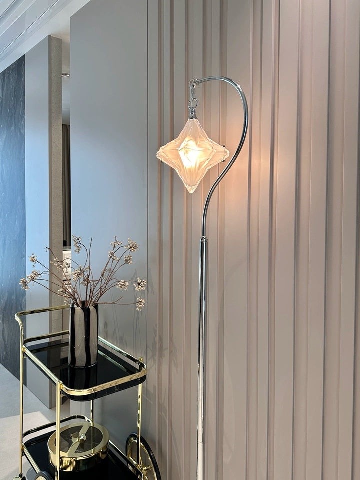 Art Deco Star Floor Lamp - Modern Standing Lamp for Living Spaces - Astris Orion T438