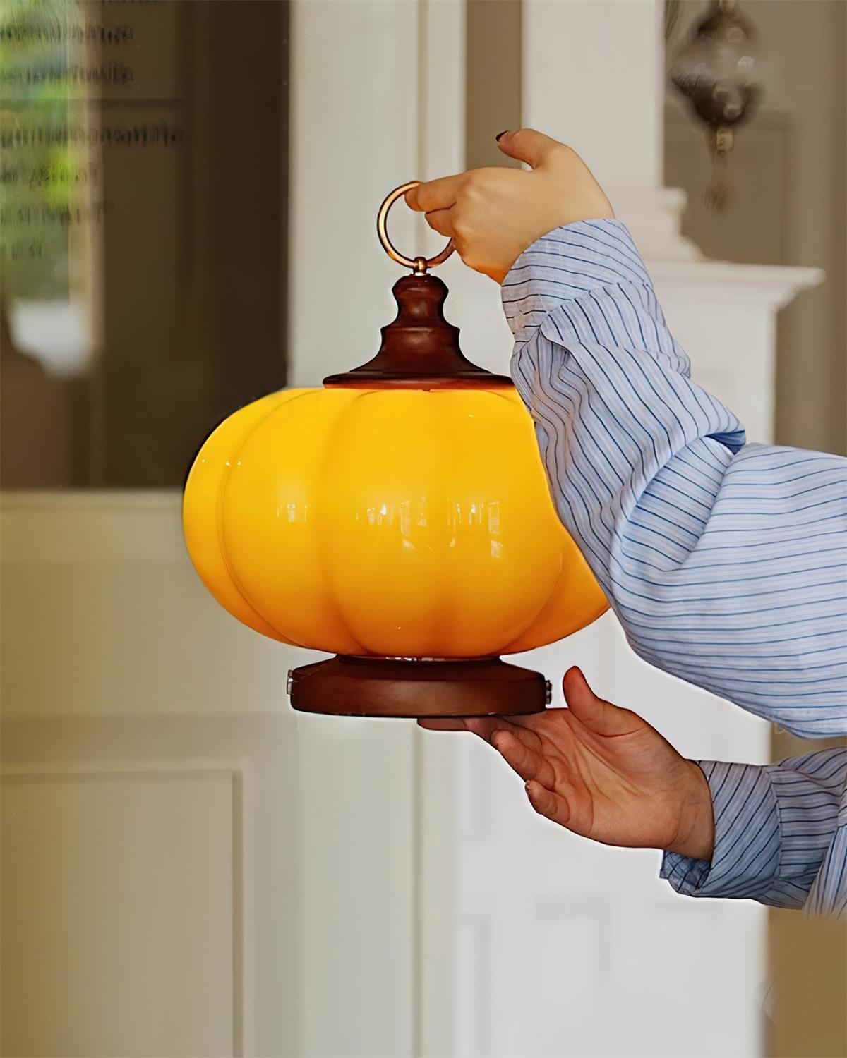 Pumpkin Glass Table Lamp T1374