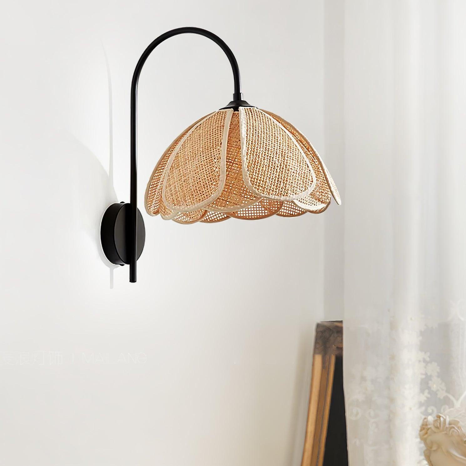 Rattan Petal Wall Lamp M512