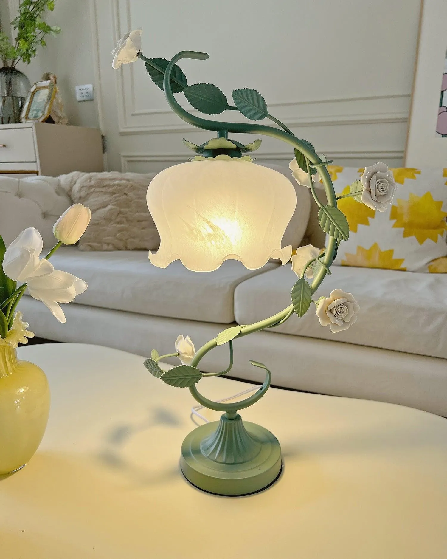 Green Pink White Rose Flower Table Lamp M107