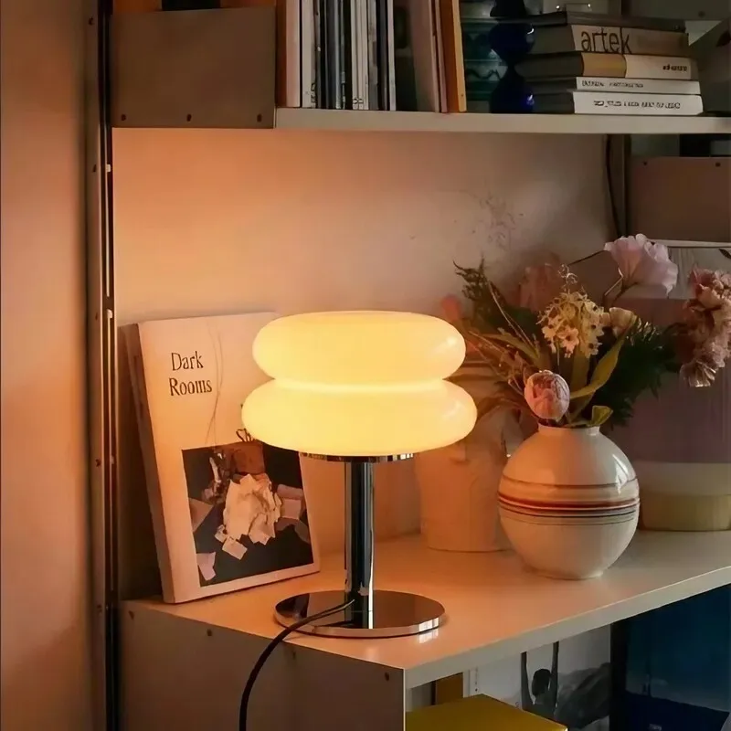 Bauhaus Lollipop Ripple Glass Table Lamp S27