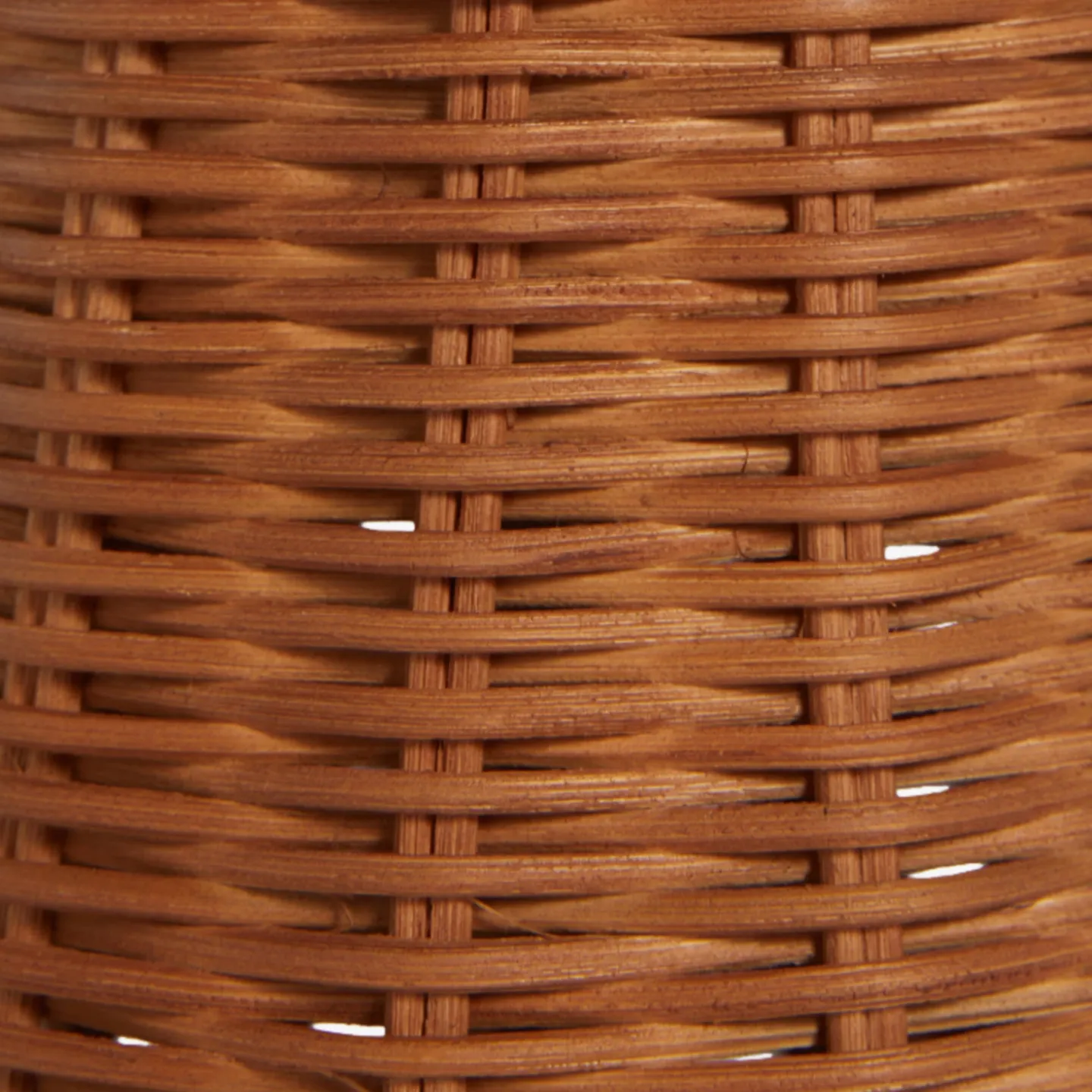 Wickara Sculptural Rattan Mini Table Lamp - Natural Woven Finish Suitable for Side Tables & Entryways T700