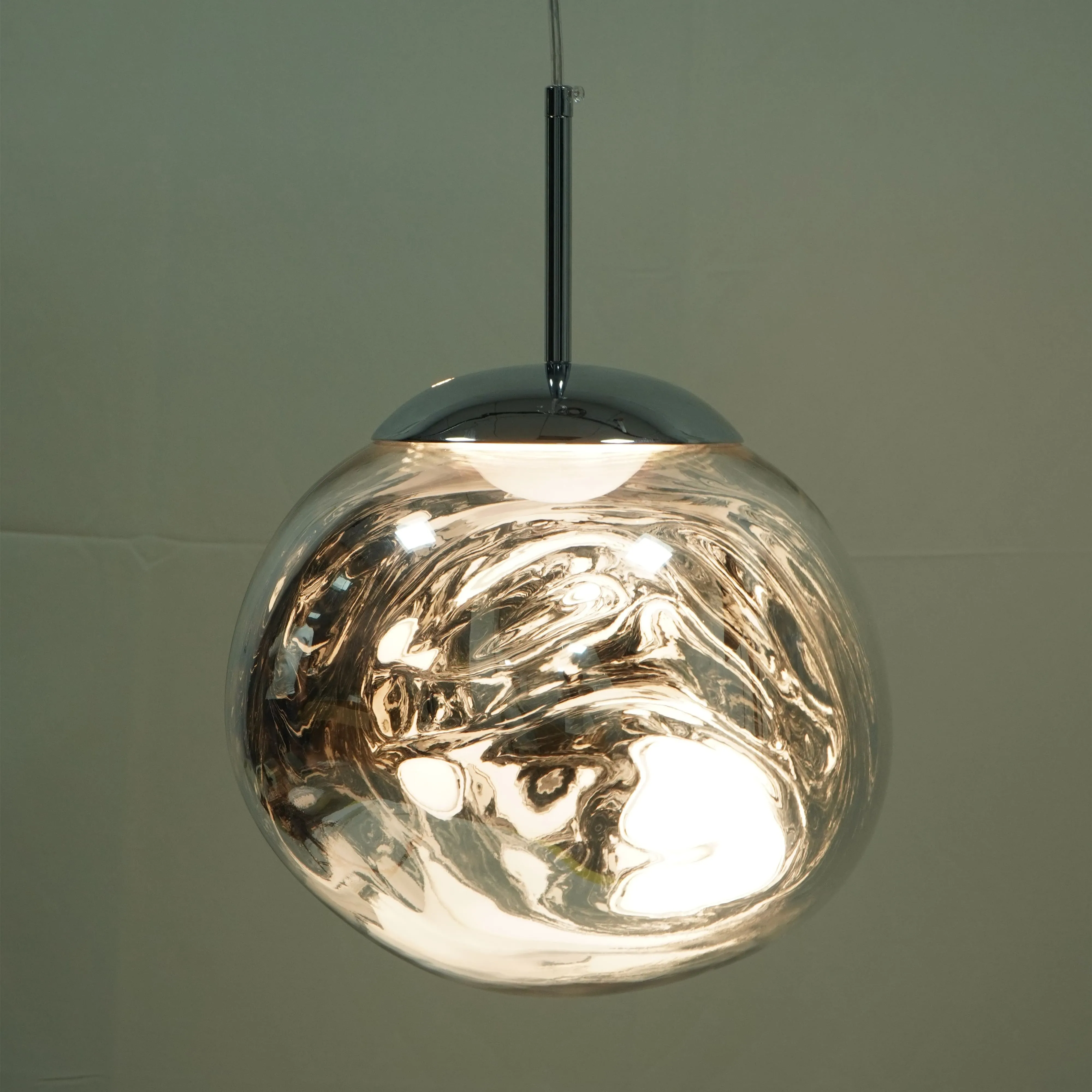 New Version Dynamic Pendant Light – Modern Hanging Lamp for Dining Room S31