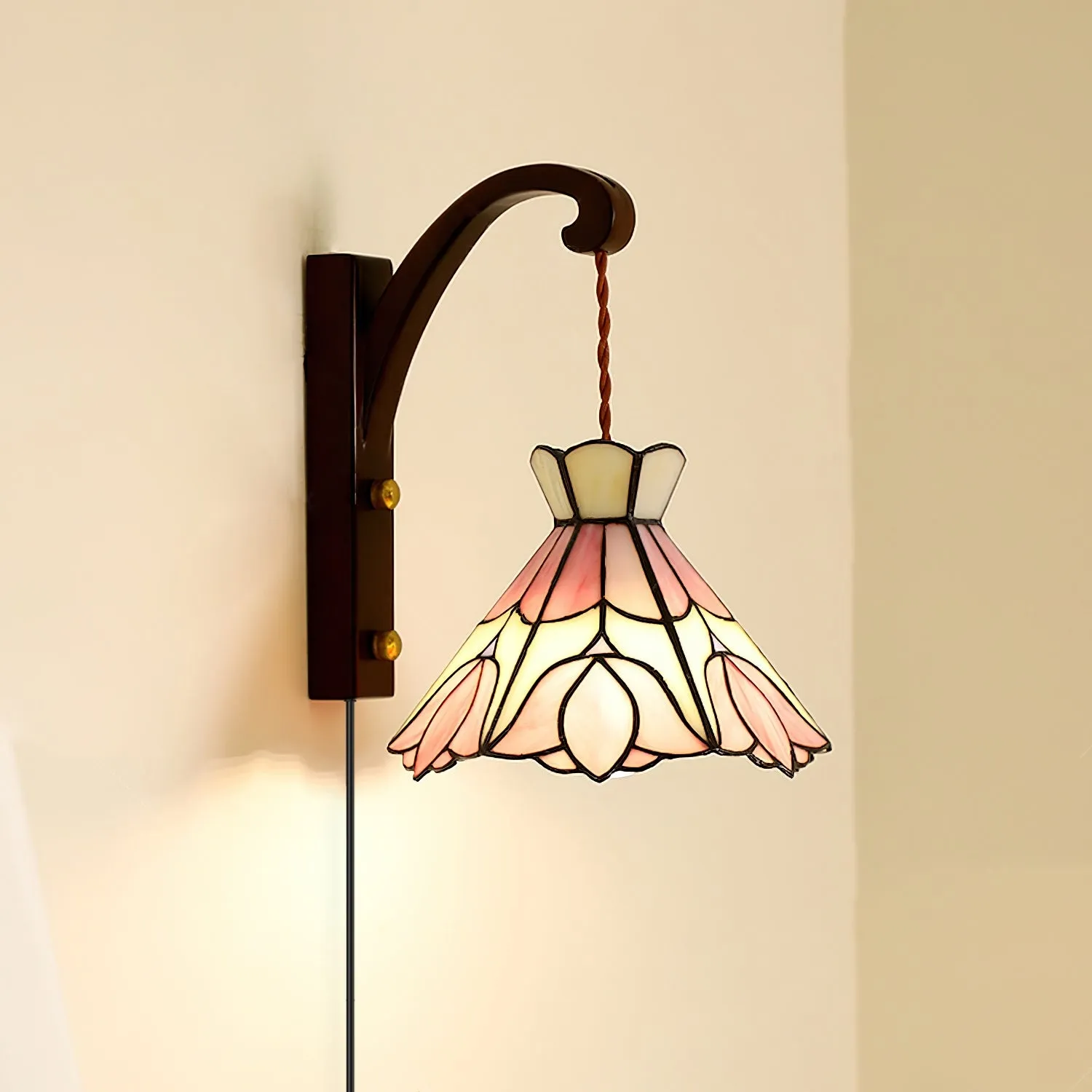 Serena Tiffany Plug In Wall Lamp T1284