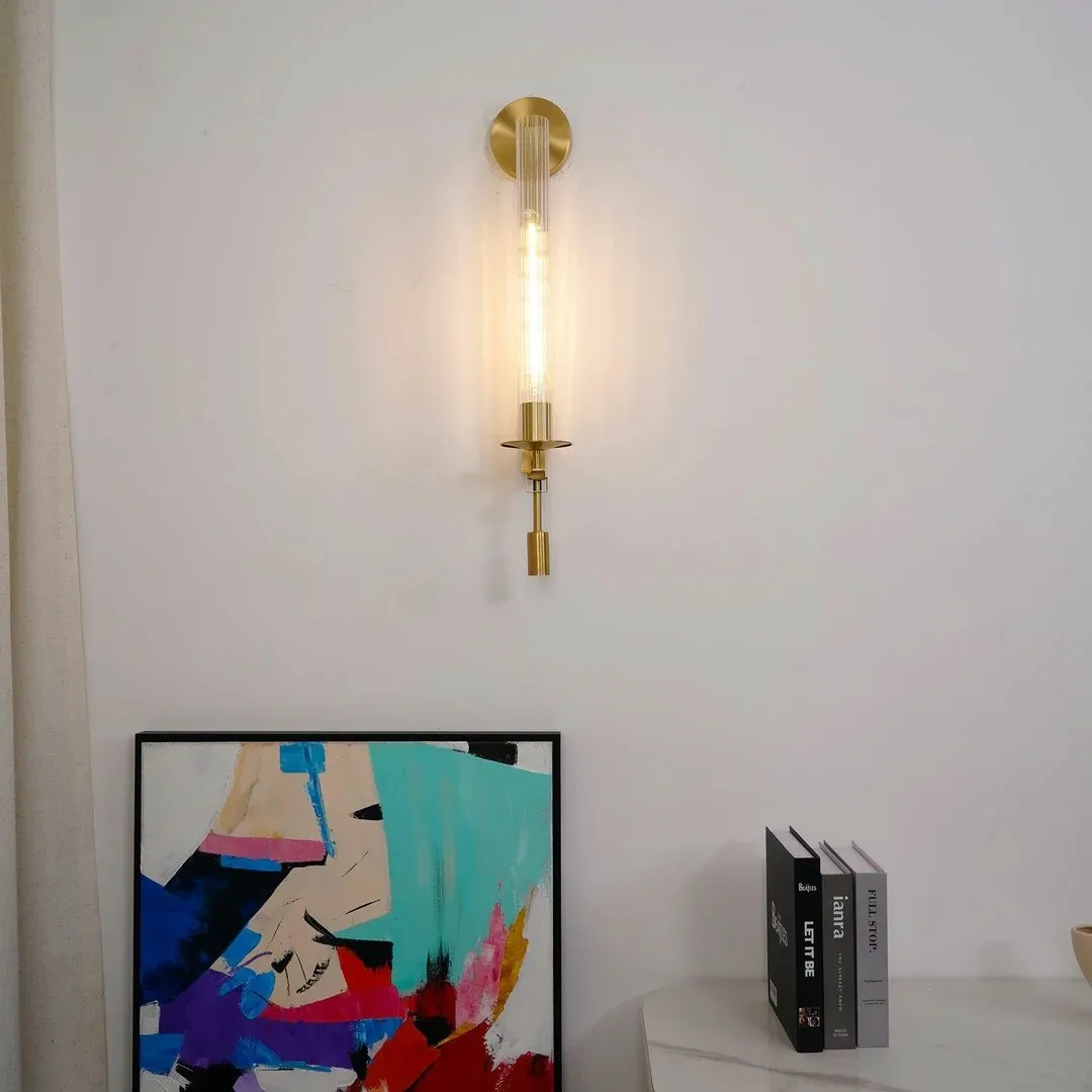 Ribbed Glass Wall Lamp with Slim Metal Base – Classic Meets Modern S229