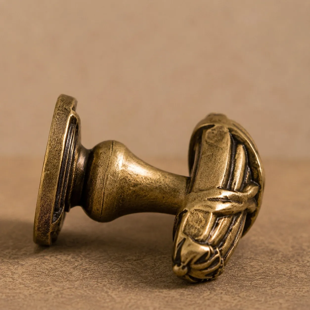 Antique Brass Leaf Cabinet Knob