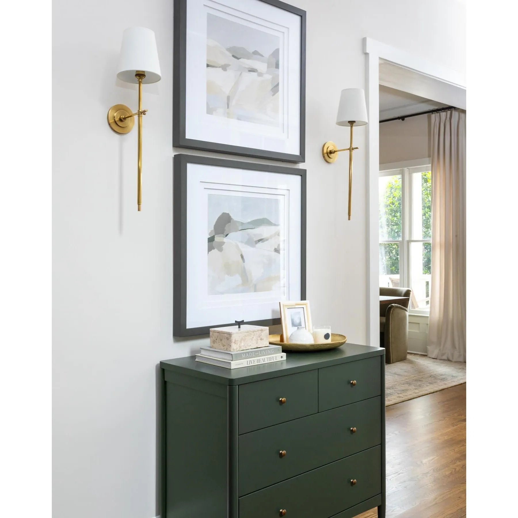 Geometric Bryant Wall Lamp – Industrial Style for Bedroom Lighting T441