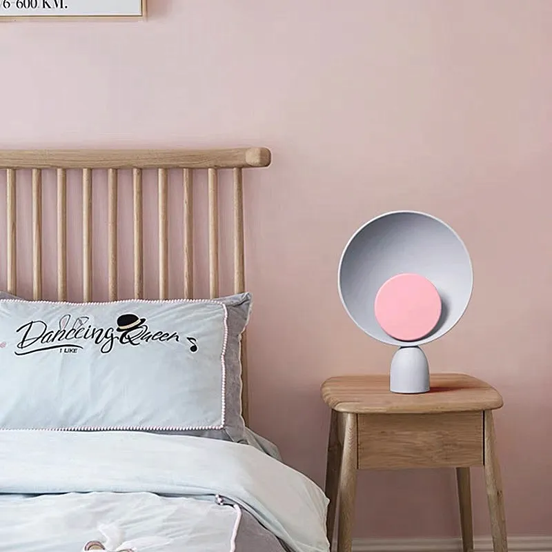 Blooper LED Table Lamp