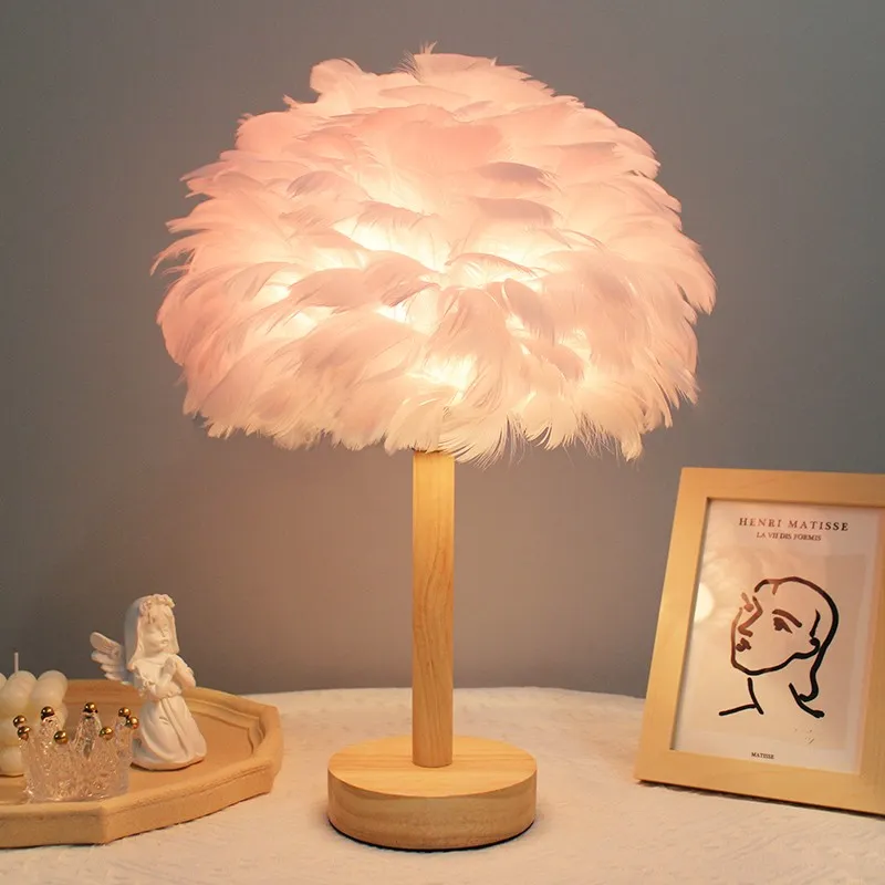 Decorative Feather Table Light For Bedroom