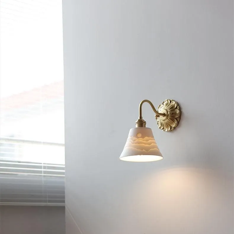 Elegant Ceramic and Brass Wall Sconce for Living Room and Hallway T432